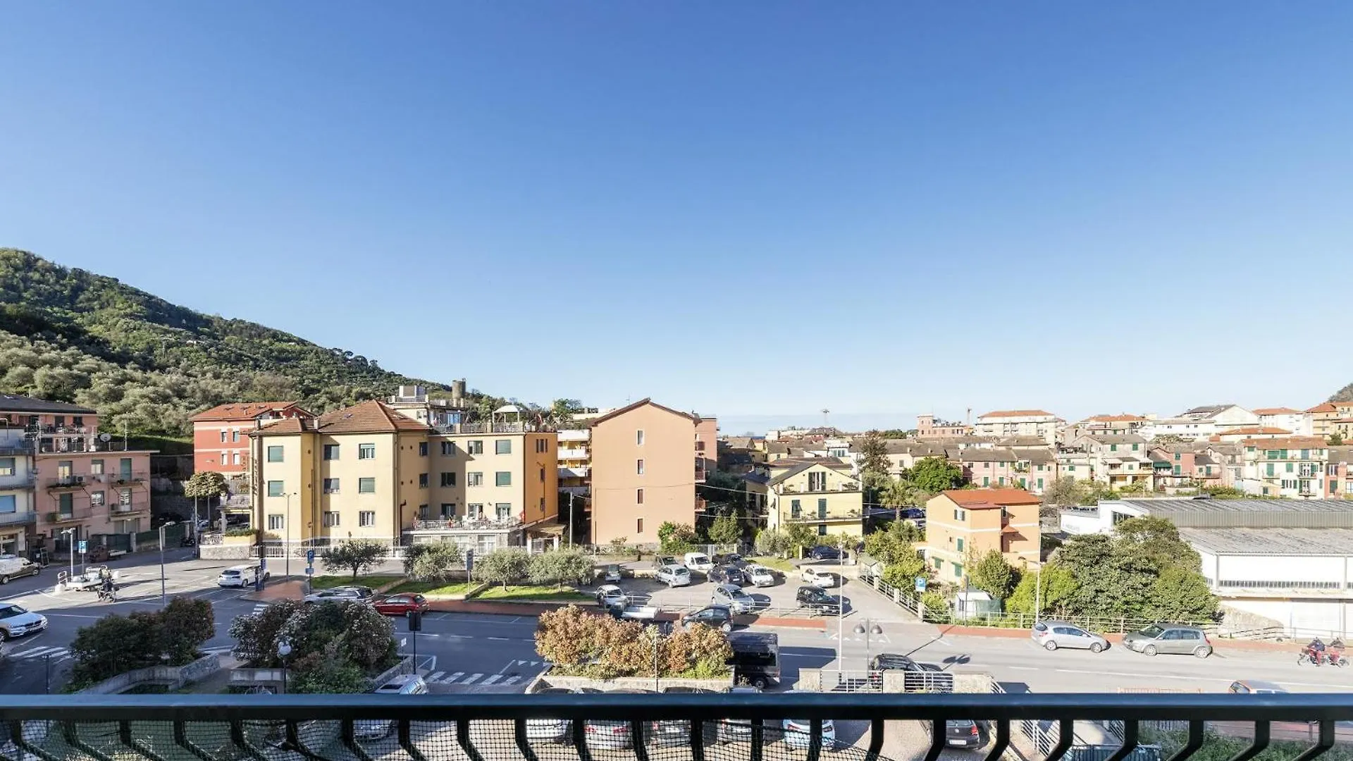 White And Grey Apartment Levanto Italy